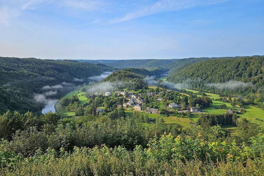 Beautiful home in Frahan-sur-Semois in Laviot, Bouillon