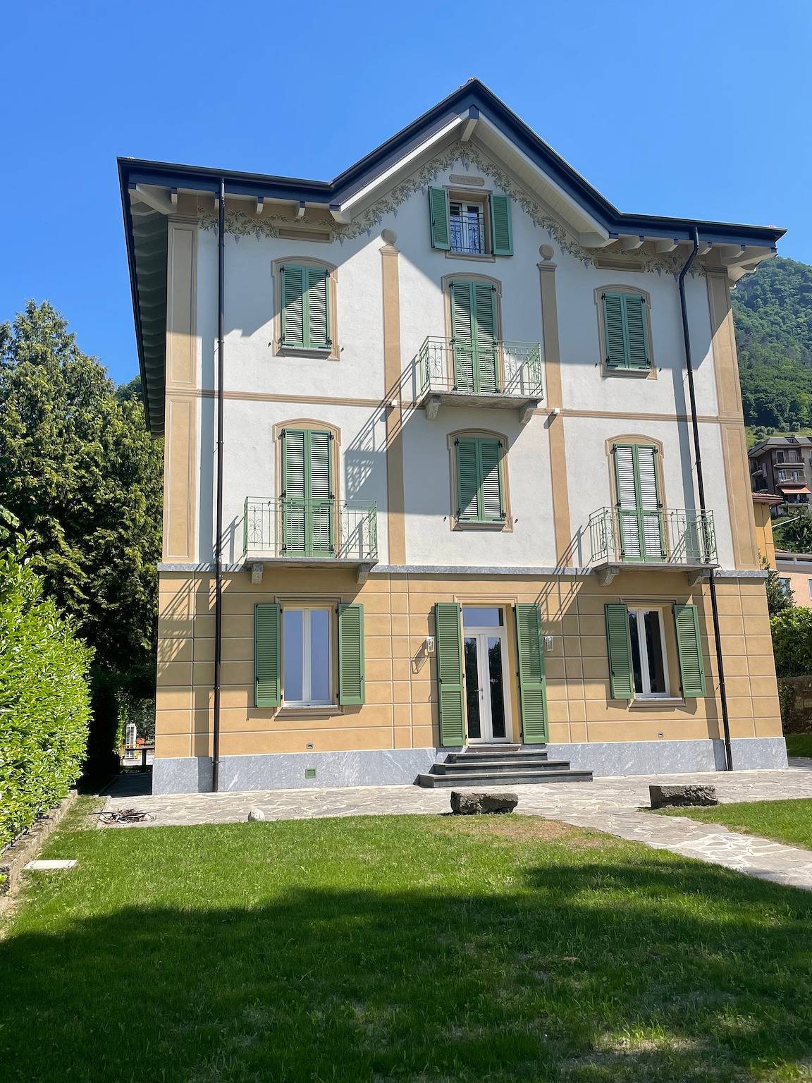 The Garden Apartment in a Restored 20th-Century Villa in Caslino d'Erba, Brianza
