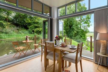 Glamping for 6 People in Fordingbridge, New Forest National Park, Photo 3