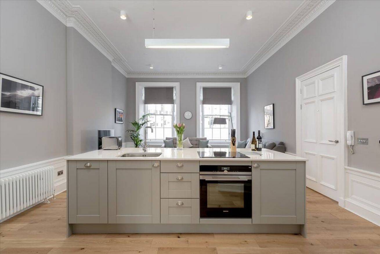 Entire apartment, Spacious Apartment close to Princes Street in Edinburgh, Edinburgh and Lothian