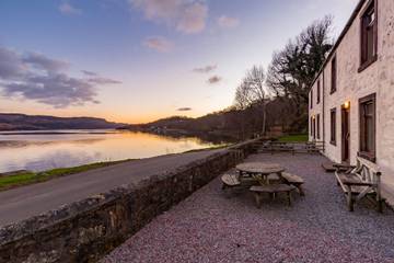 Holiday Rental for 10 People in Argyll & Bute, Scotland, Photo 1