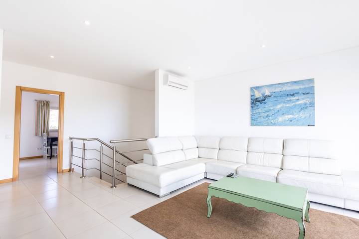 Gîte pour 6 personnes, avec Balcon et Piscine à Nazaré - 2