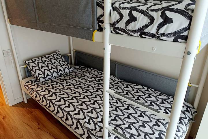 Gîte pour 5 personnes, avec balcon dans Fão - 4