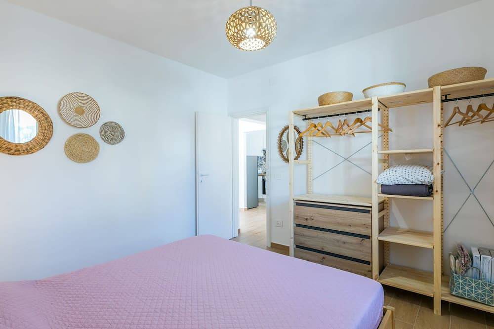 Entire apartment, Lovely apartment for 4 guests with A/C, Wifi, Tv and pets allowed in Marina di Cecina, Cecina