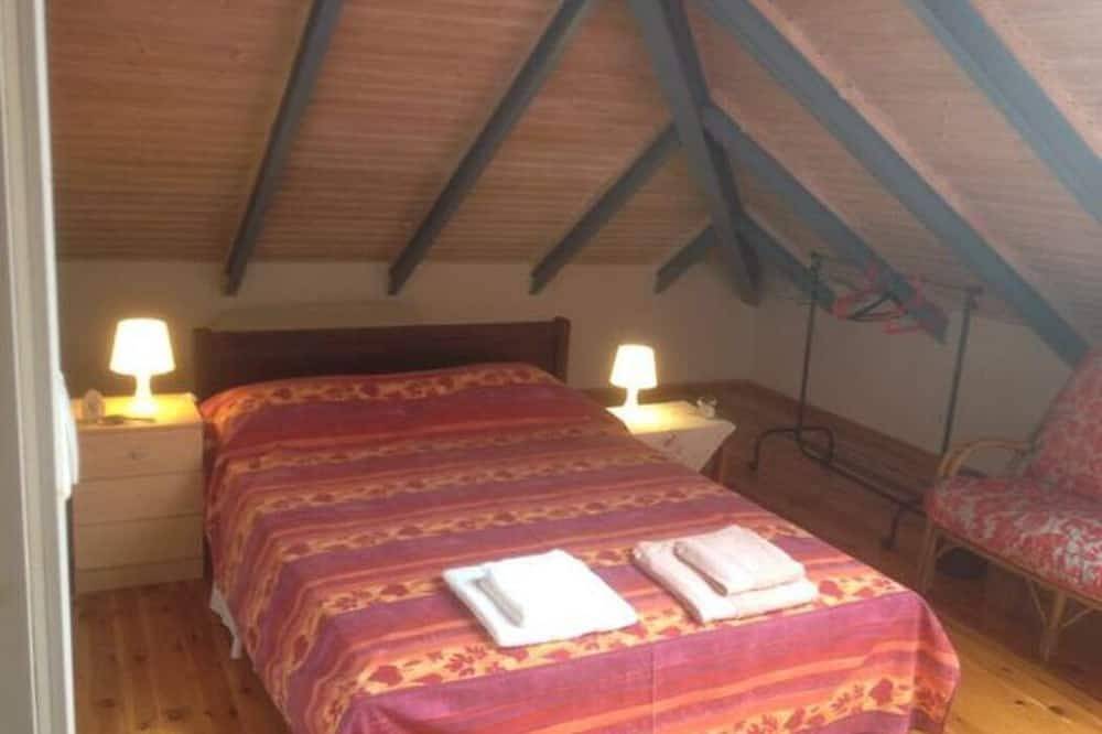 Villa Am Meer In Aegina in Perdika, Ägina