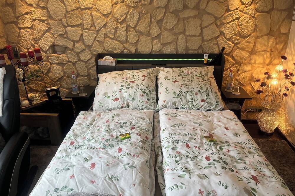 Ganze Wohnung, Gästezimmer in Ratingen bei Düsseldorf mit einem Hauch Luxus in Ratingen, Nordrhein-Westfalen