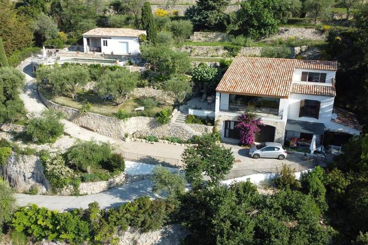 Villa pour 10 personnes, avec jardin et piscine à Grasse - 4
