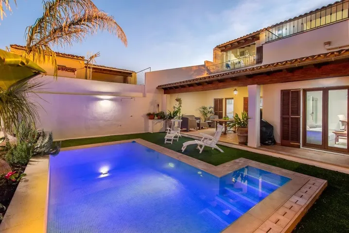 Villa pour 11 personnes, avec piscine et terrasse - 1