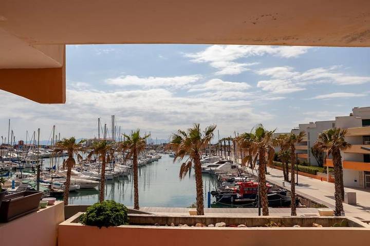 Gîte pour 4 personnes, avec terrasse et vue, animaux acceptés dans Port Saint Ange - 2
