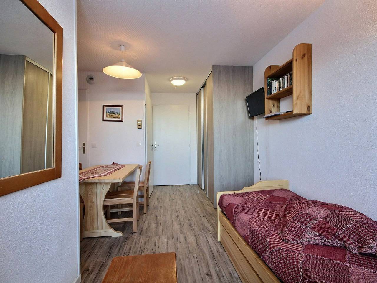 Appartement entier, Appartement rénové 4 pers, balcon, Plagne Soleil in La Plagne, La Plagne-Tarentaise