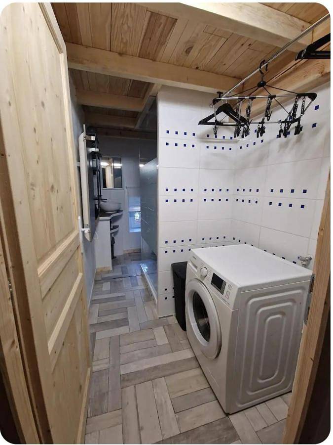 Gîte pour 4 personnes, avec vue à Allègre-les-Fumades - 4