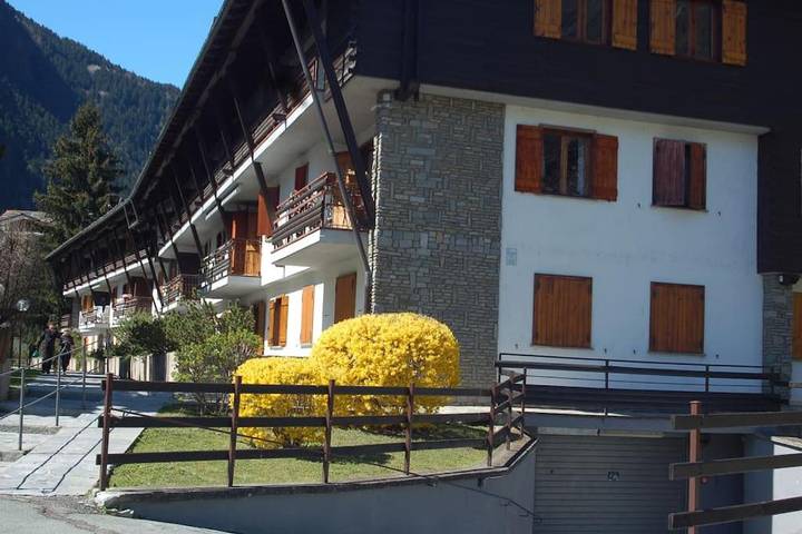 Gîte pour 4 personnes, avec jardin dans Morgex - 4