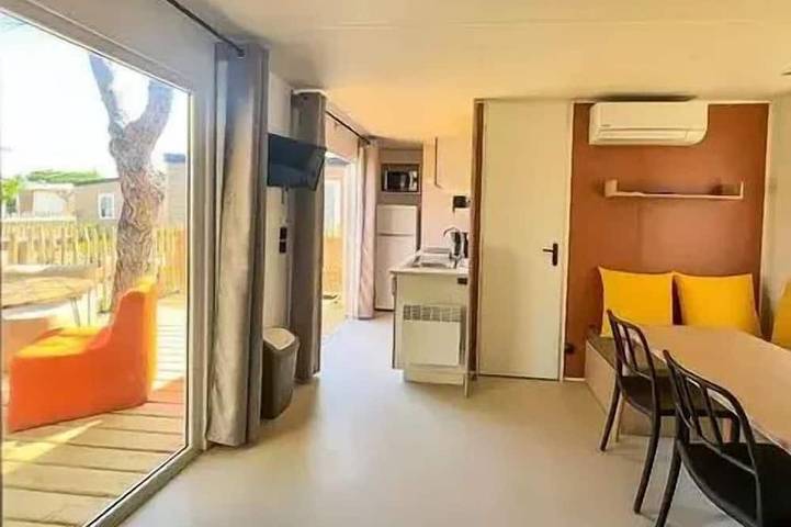 Camping pour 6 personnes au Cap d'Agde