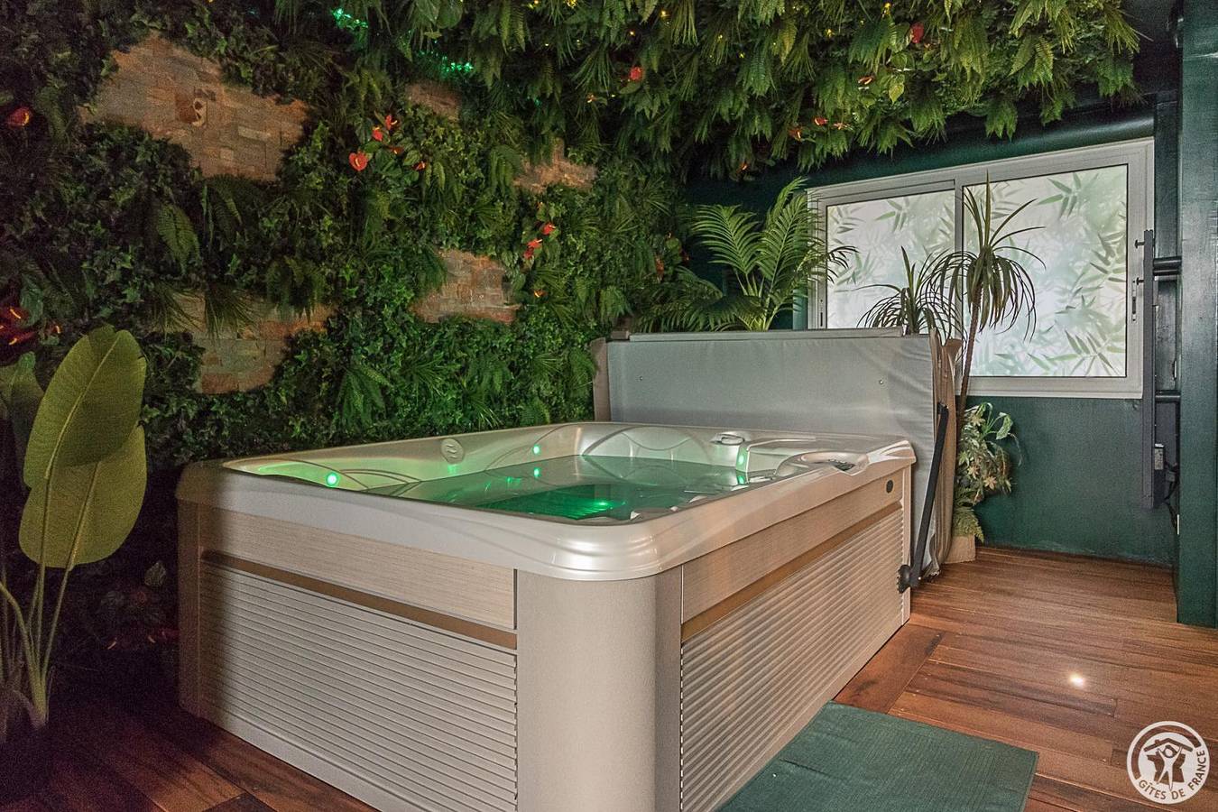 Jungle Love Room in Toulouse, Alto Garona