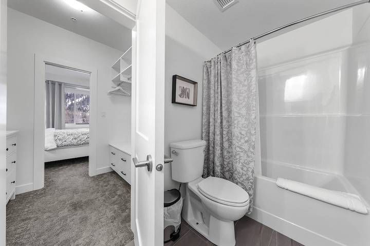 Appartement de vacances pour 5 personnes, avec balcon et jacuzzi - 1