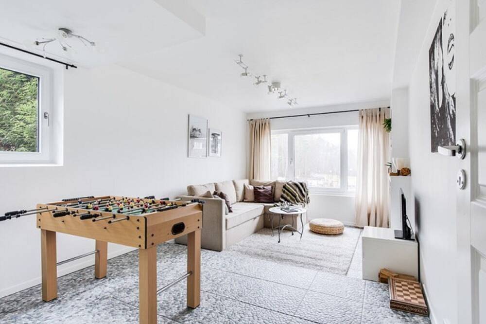 Partille Gastfamilie. 4 Zimmer mit Küche. in Partille, Västergötland