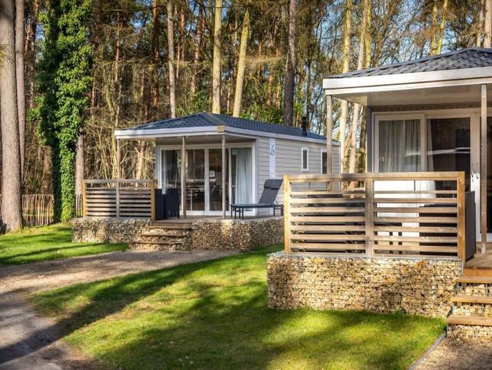 Chalet pour 4 personnes, avec Terrasse et Piscine