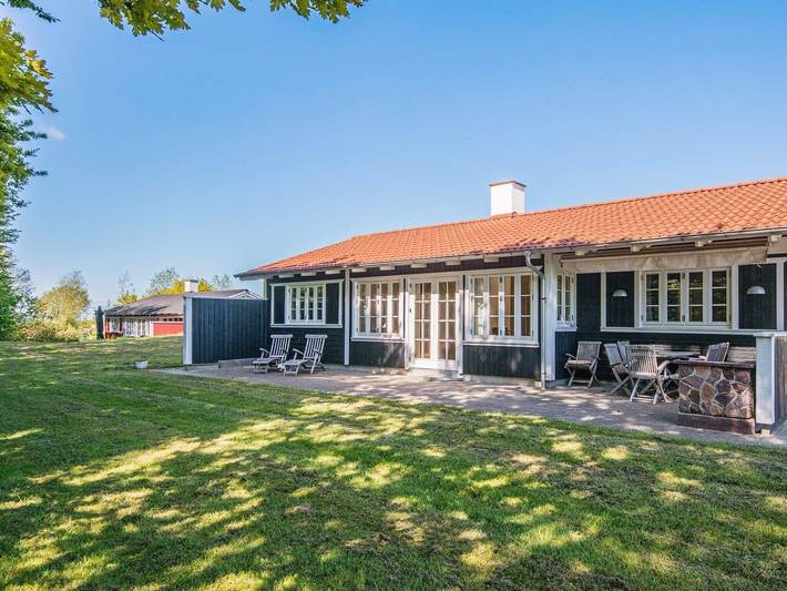 Ferienhaus für 8 Personen, mit Terrasse und Garten sowie Kinderpool und Pool in Dänemark an der Ostsee - 4