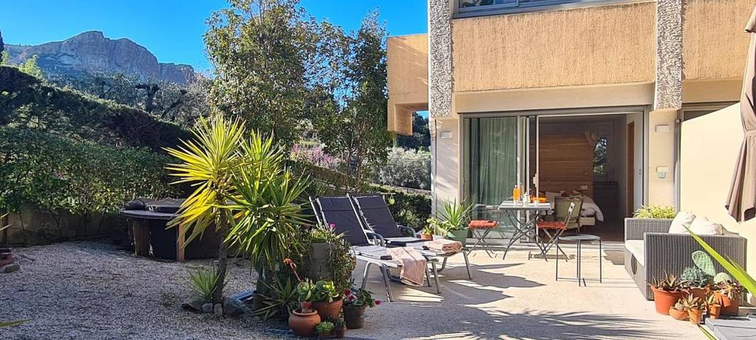 Chambre d’hôte pour 2 personnes, avec terrasse et vue à Cassis - 4