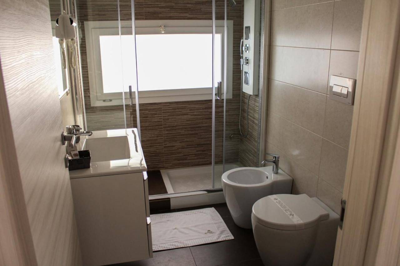 Double or Twin Room with Balcony and Sea View in Galípoli, Golfo de Tarento