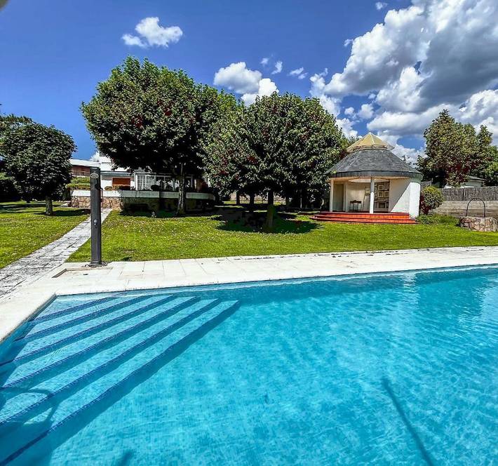 Gîte pour 12 personnes, avec jardin ainsi que vue et piscine, animaux acceptés à Guadarrama - 2