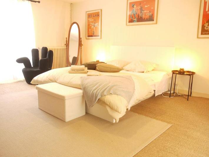 Location de vacances pour 14 personnes, avec Terrasse ainsi que Jardin et Vue à Marchésieux - 2
