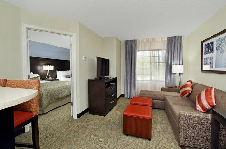 Vacation apartment for 6 people, with balcony and pool - 1