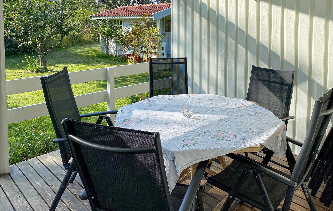 Hus för 6 Personer med trädgård in Öland