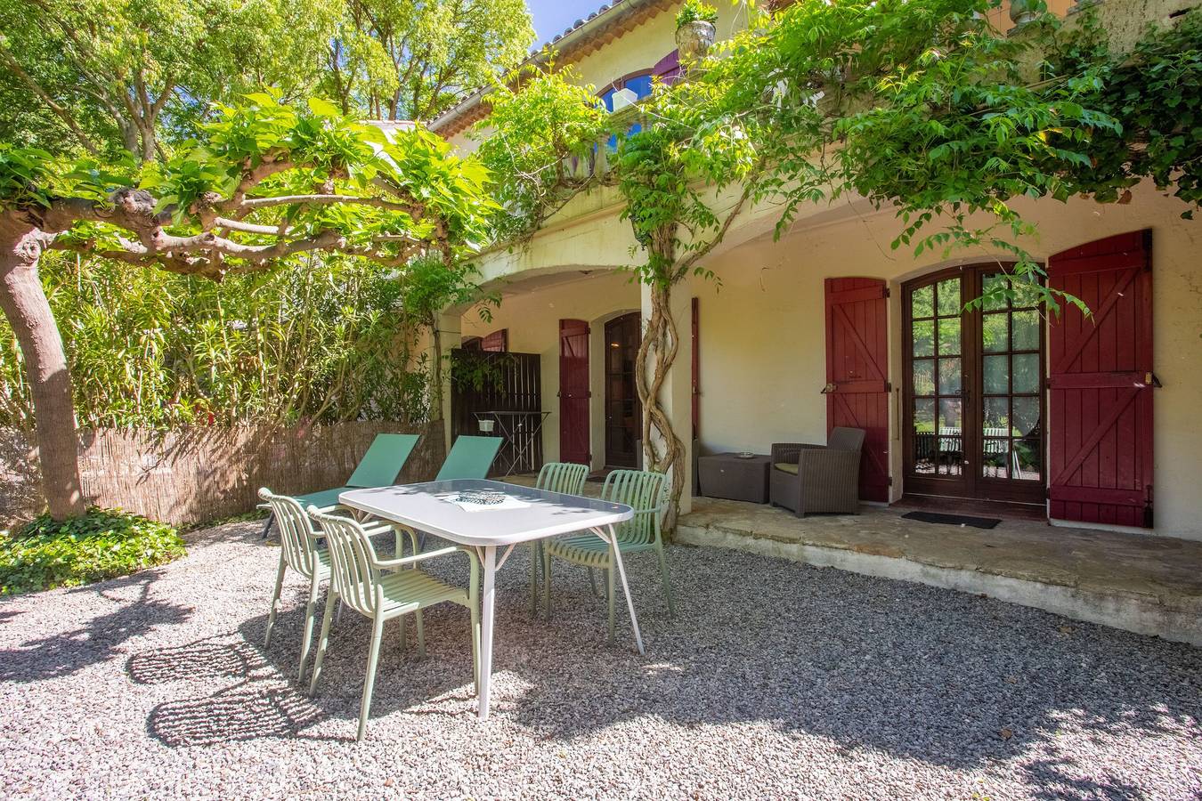 Domaine Saint Amour – Gîte Am See, im 2 Hektar großen Anwesen mit See, Wasserfall und Pool in Trans-en-Provence, Draguignan Region