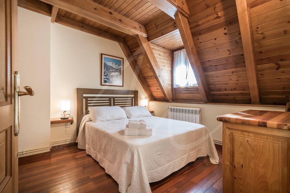 Casa Marimanha in Salardú, Naut Aran