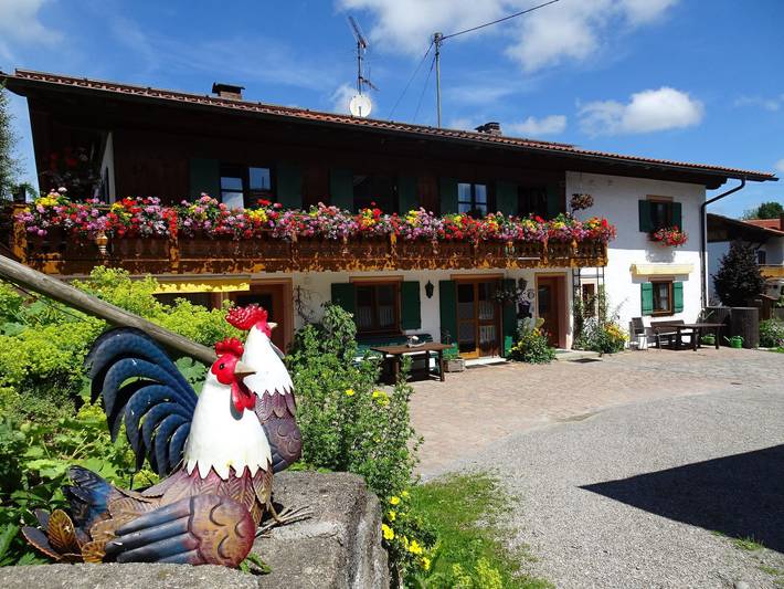 Ferienwohnung für 2 Personen, mit Terrasse und Garten in Bad Bayersoien