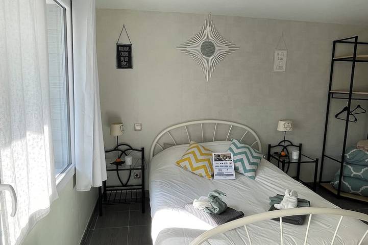 Location de vacances pour 4 personnes, avec jardin, animaux acceptés à Ver-sur-Mer - 3