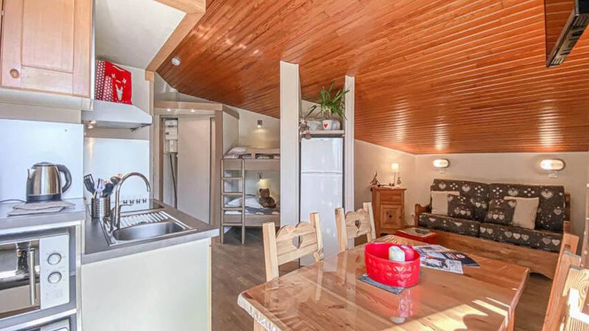 Chalet pour 5 personnes, avec balcon à Aussois