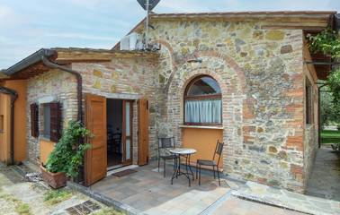 Casa Vacanza per 6 Persone in Magione, Perugia e dintorni, Foto 2