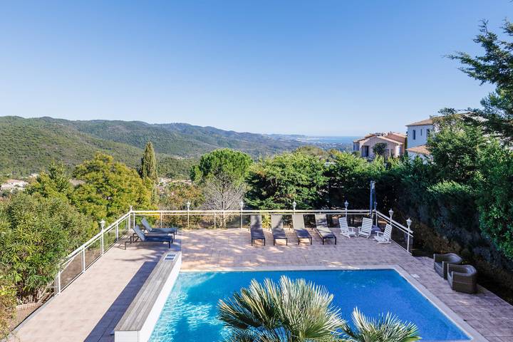 Chalet para 12 personas, con piscina y jardín, Familias con niños - 1
