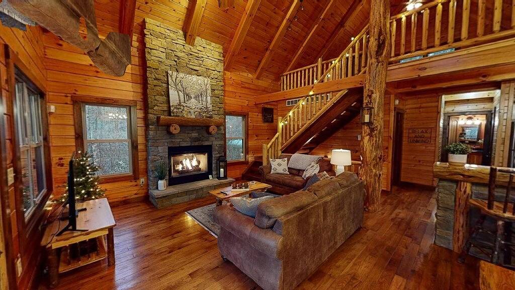 Kabine-Eigenes Badezimmer-Standard-Christine's Chalet in Hocking County