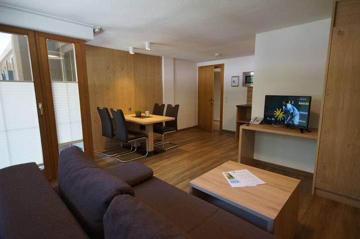 Ferienwohnung für 5 Personen, mit Sauna und Garten, kinderfreundlich in Längenfeld - 4
