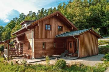 Ferienwohnung für 5 Personen, mit Sauna und Balkon in Geiersthal
