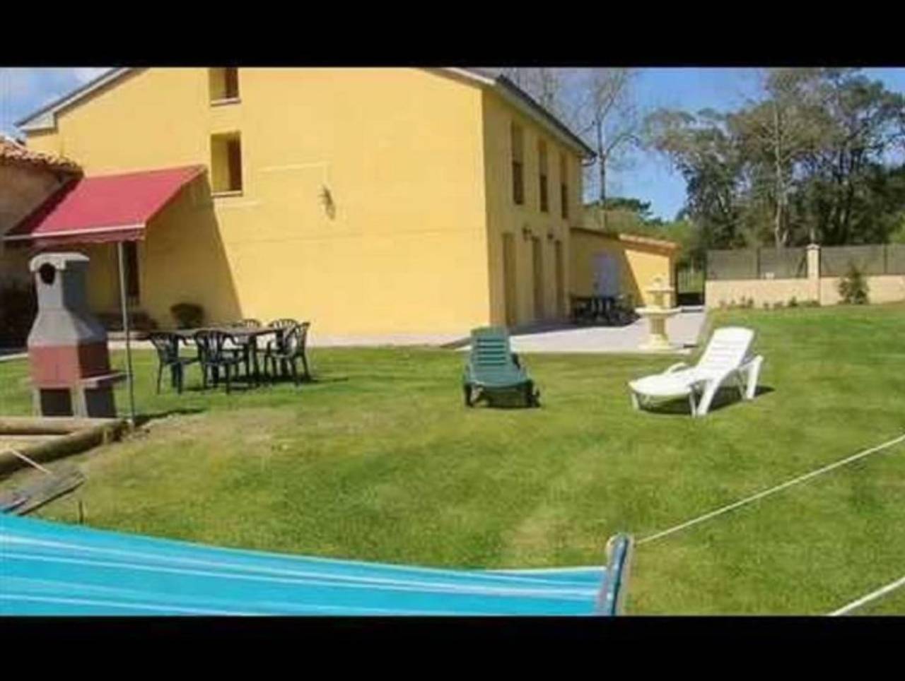 Casa Rural „La Venta Vieja De Langre“ mit Bergblick, privatem Garten und Wlan in Ribamontán al Mar, Kantabrische Küste