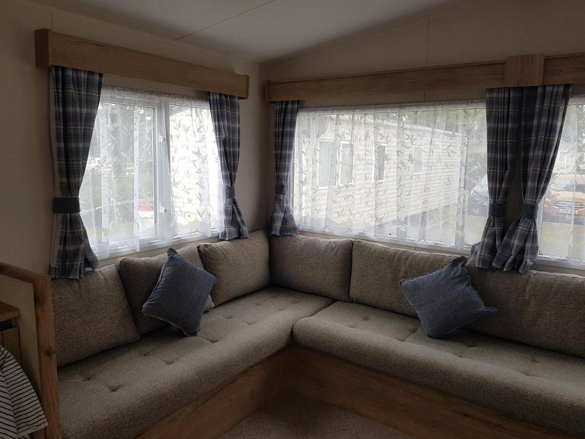 Mobile Home in Selsey, West Sussex