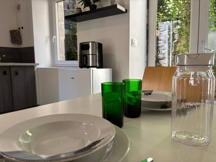 Gîte pour 3 personnes, avec Terrasse à Olliergues - 4