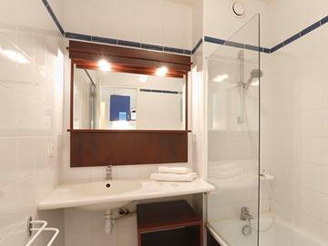 Camping per 6 Persone in Vallon-Pont-d'Arc, Ardèche, Foto 3