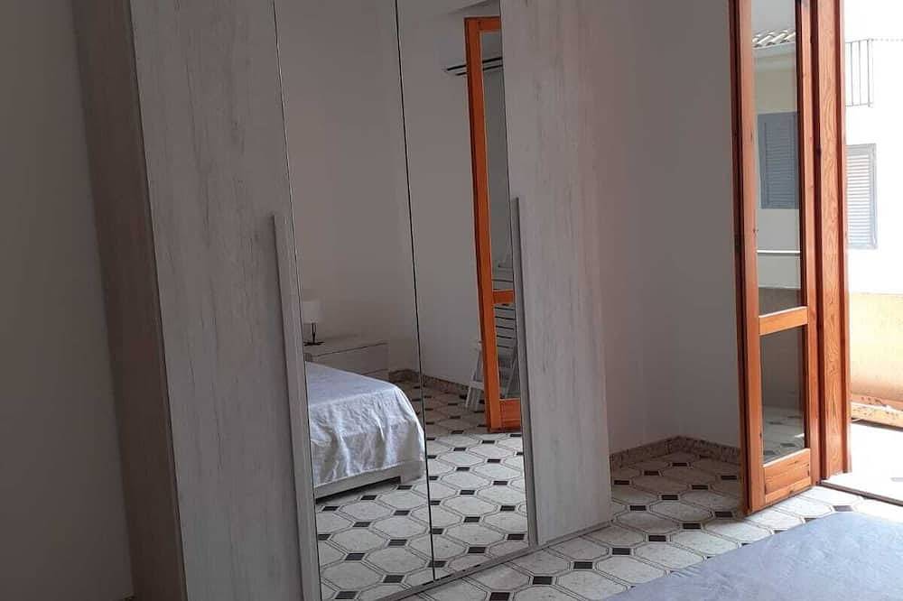 Entire apartment, Vacation House Giorgia in Scicli, Ragusa Province