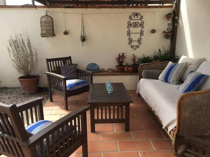 Location de vacances pour 4 personnes, avec Terrasse ainsi que Jardin et Vue à Tresserre