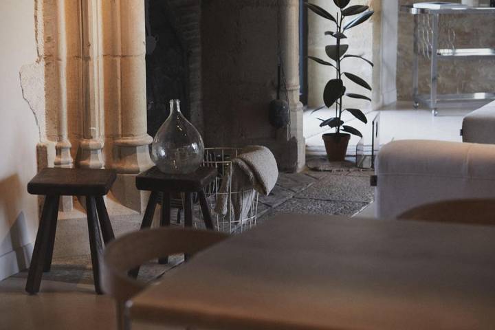 Location de vacances pour 6 personnes, avec vue et jardin, animaux acceptés à Bligny-lès-Beaune - 2