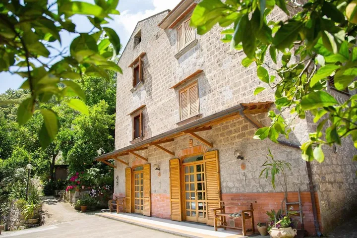 Bed and breakfast per 3 persone, con panorama e giardino - 1