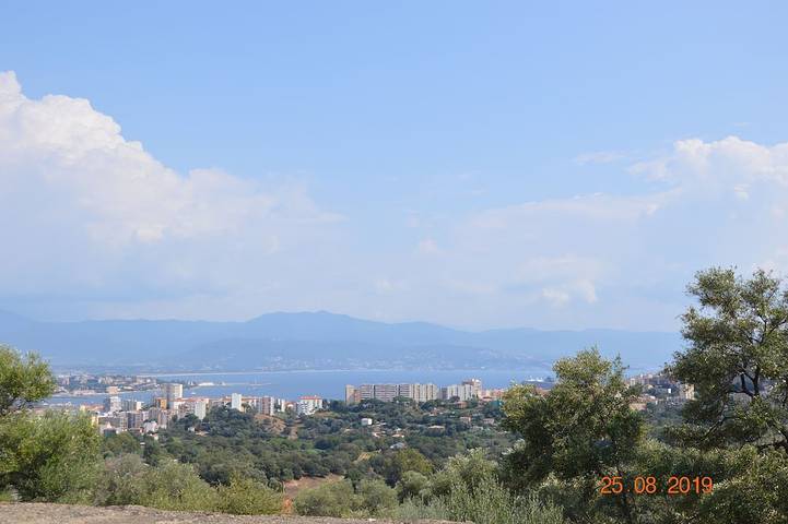 Maison de vacances pour 4 personnes, avec jardin à Ajaccio
