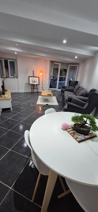 Appartement entier, Appartement T3 Refait a neuf in Mazan, Parc naturel régional du Mont-Ventoux
