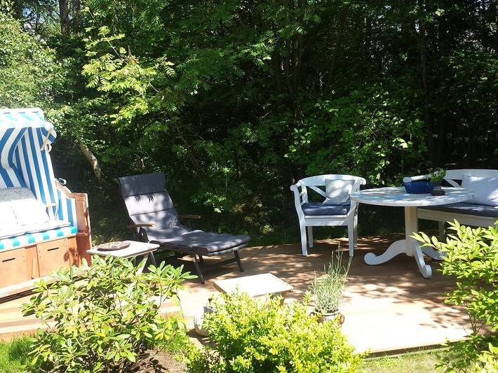 Ferienhaus für 3 Personen, mit Garten in Nebel - 2