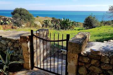 Villa pour 4 personnes, avec terrasse et jardin, animaux acceptés dans Santa Maria di Leuca